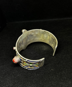 Modern Coral Silver Cuff Bracelet: Fusion of Tradition and Modernity | Unique Zoos Jewelry
