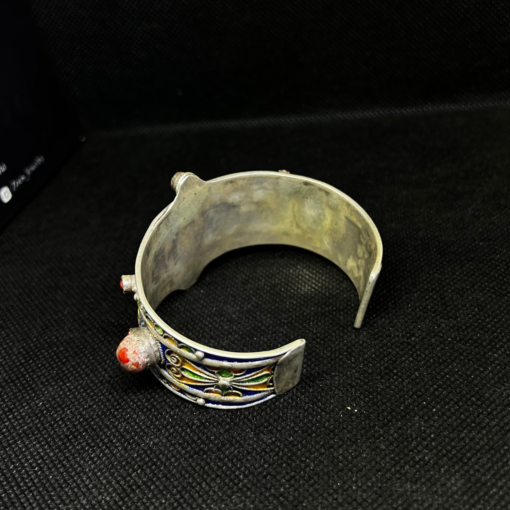 Modern Coral Silver Cuff Bracelet: Fusion of Tradition and Modernity | Unique Zoos Jewelry