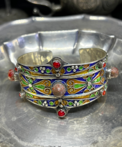 Modern Coral Silver Cuff Bracelet: Fusion of Tradition and Modernity | Unique Zoos Jewelry