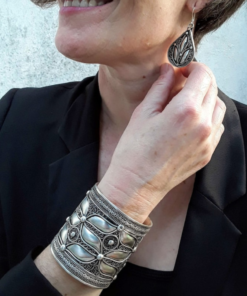 Tuareg Berber Cuff Bracelet: A Fusion of Amazigh Heritage and Moroccan Elegance