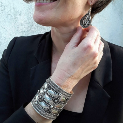Tuareg Berber Cuff Bracelet: A Fusion of Amazigh Heritage and Moroccan Elegance