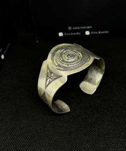 Silver Tuareg Bracelet: Embrace the Timeless Charms of Amazigh Culture