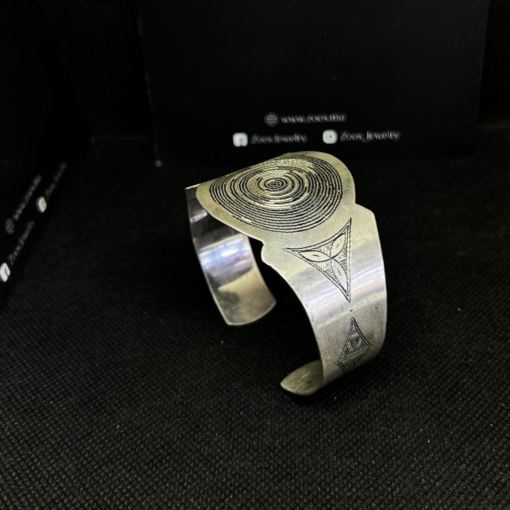 Silver Tuareg Bracelet: Embrace the Timeless Charms of Amazigh Culture