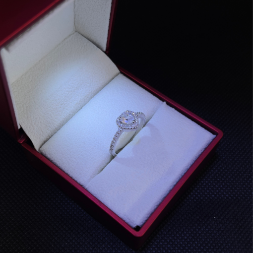 Heart Rings for Women - Silver Fashion with Sparkling Gem