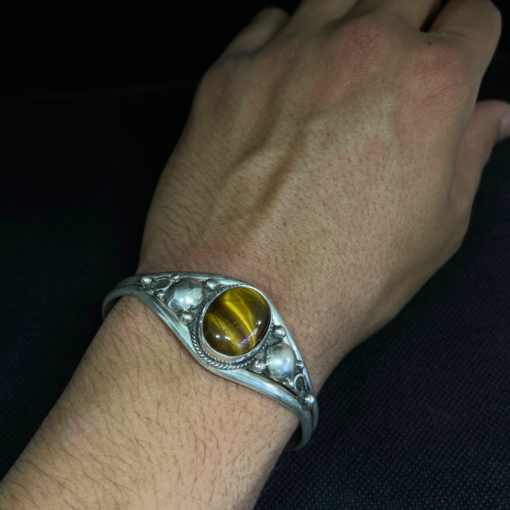 Magnificent Tiger Eye Bracelet – Handmade Berber Silver