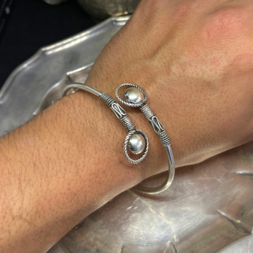 Powerful Viking Wire Bracelet – Handmade Silver & Tuareg Style