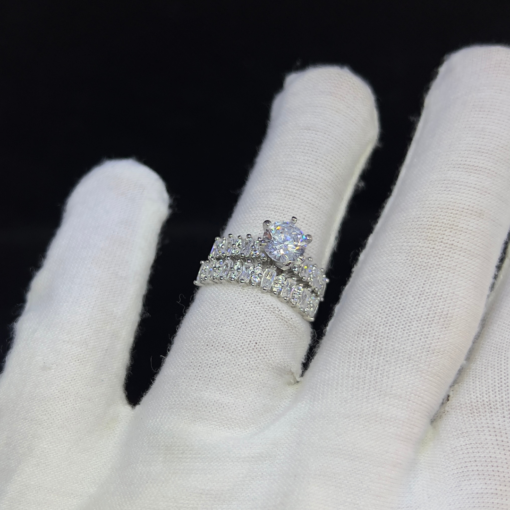 Elegant Silver Engagement Rings for Women – Sparkling Zircon Stones