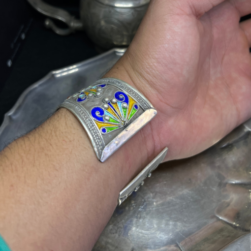 Stunning Silver Bracelet with Coral – Handmade Berber Beauty