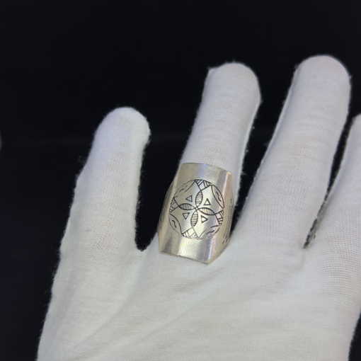 Enchanting Silver Moroccan Ring: Embrace Exotic Beauty and Timeless Style