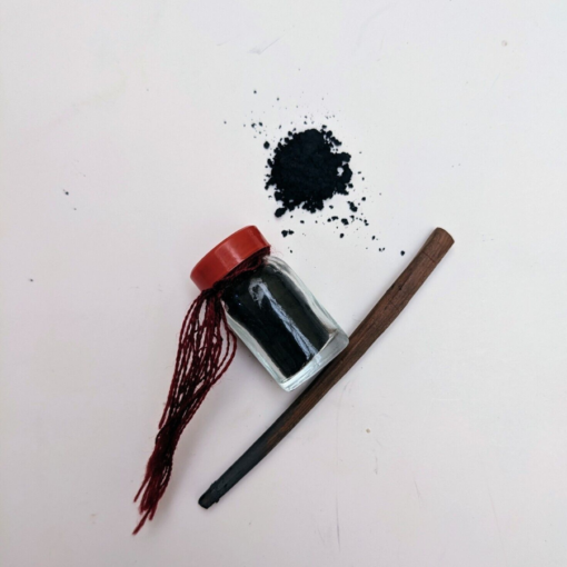 Intense Definition and Long-Lasting Wear: Kohl Eyeliner for Bold and Nourished Eyes - Shop Now
