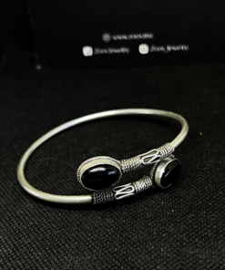 Bold Vikings Bracelet – Handmade Silver with Black Stone
