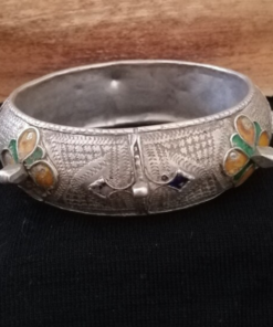 Timeless Elegance with Vintage Sterling Silver Bangle Bracelets | Shop Now at Zoos Jewelry