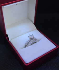 Elegant Silver Engagement Rings for Women – Sparkling Zircon Stones
