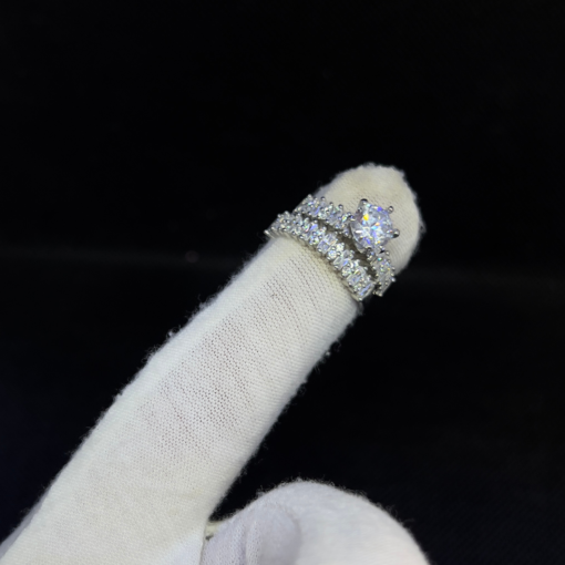 Elegant Silver Engagement Rings for Women – Sparkling Zircon Stones