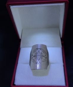 Enchanting Silver Moroccan Ring: Embrace Exotic Beauty and Timeless Style