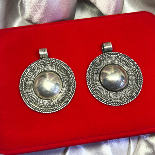 Exquisite Moroccan Berber Necklace – Handmade Silver & Antique Charm