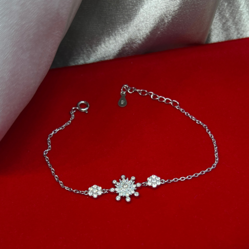 Exquisite Snow White Bracelet – Silver 925 & Zircon Sparkle