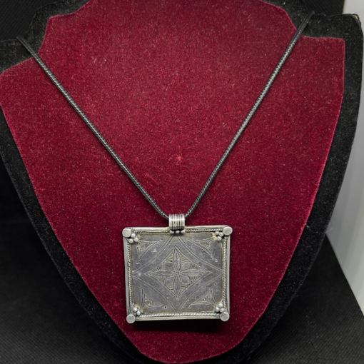 Exquisite Tribal Necklace – Handmade Silver with Amazigh Engraving