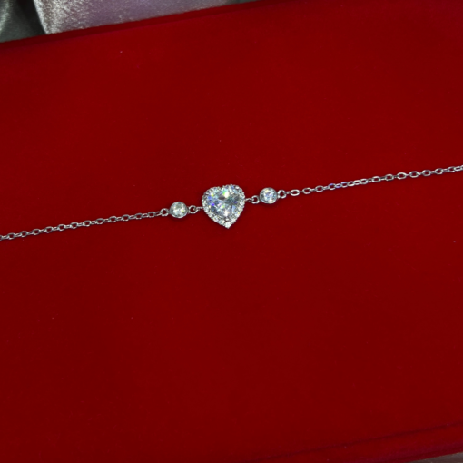 Luxury Silver Heart Bracelet – 925 Silver & Zircon Sparkle