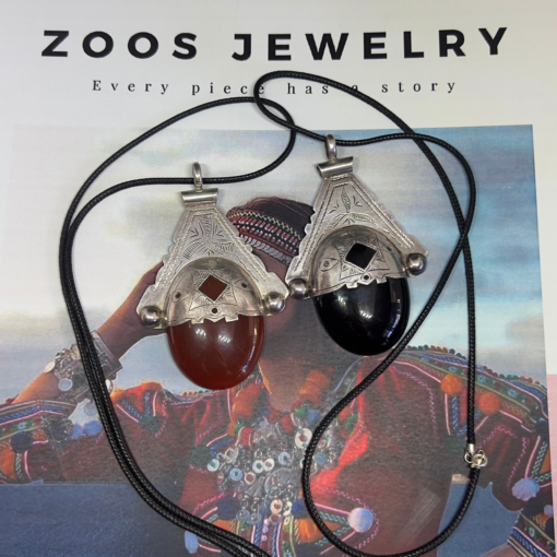Bijoux Berbères Necklace | Handmade Berber Jewelry with Silver Pendant