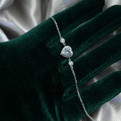 Luxury Silver Heart Bracelet – 925 Silver & Zircon Sparkle
