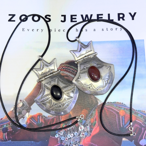 Talisman Vintage Tuareg – Handmade Silver Berber Necklace for Strength & Protection