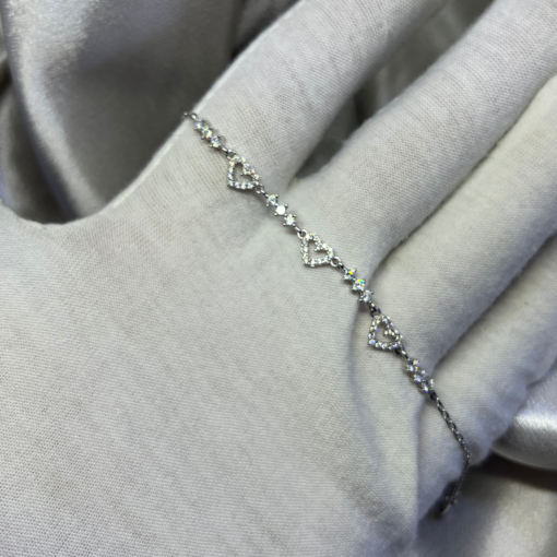 Charming Silver Tiny Heart Bracelet – 925 Silver & Zircon Sparkle