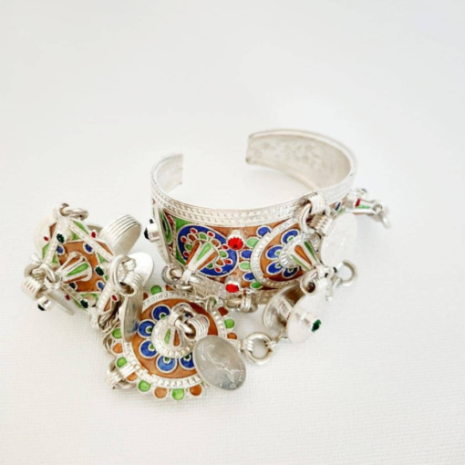 Amazigh Culture bracelet and ring in silver | Berber bracelet decorated with traditional ethnic motifs