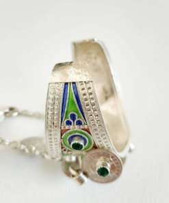 Amazigh Culture bracelet and ring in silver | Berber bracelet decorated with traditional ethnic motifs