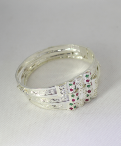 Elevate Your Wedding with Handmade Moroccan Wedding Jewelry - Dhaz Tradition in Silver