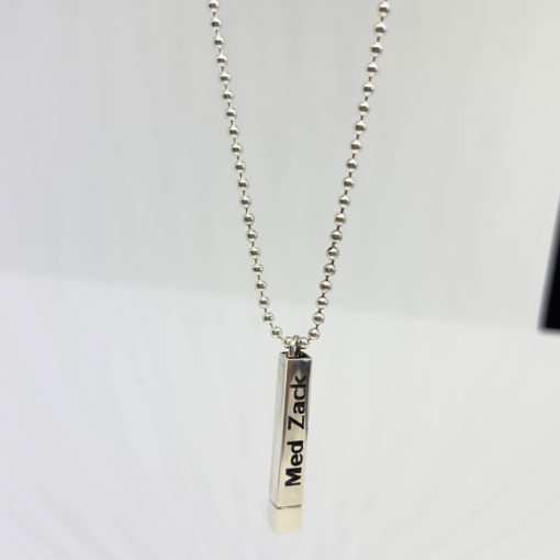 Exclusive Personalized Mens Necklace with Girlfriends Name – Custom Engraving