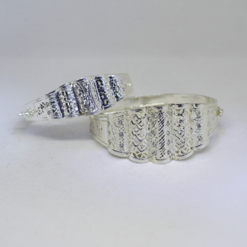 Elevate Your Look with Our Handmade Moroccan Bracelet - A Symbol of Dhaz Tradition in Silver