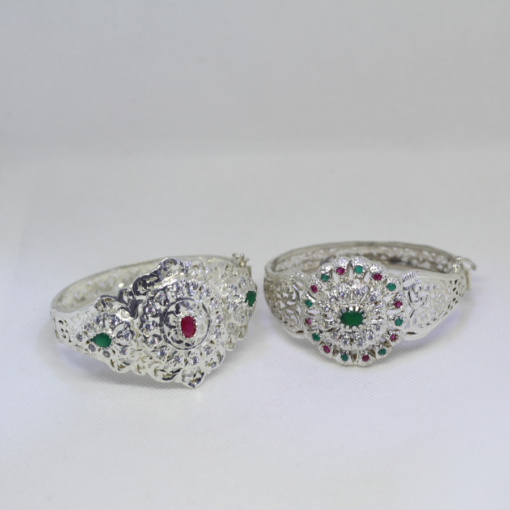 Captivating Tradition: Traditional Moroccan Wedding Bracelet for Eternal Love