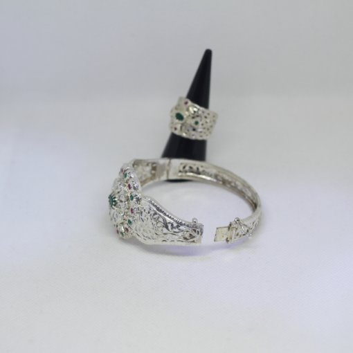 Captivating Tradition: Traditional Moroccan Wedding Bracelet for Eternal Love