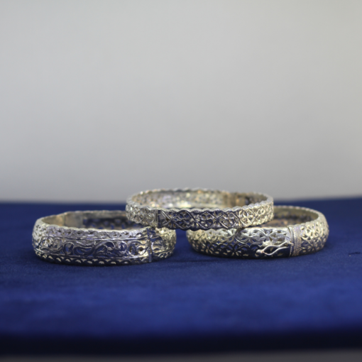 Exquisite Traditional Moroccan Bracelet : Embrace Authentic Beauty