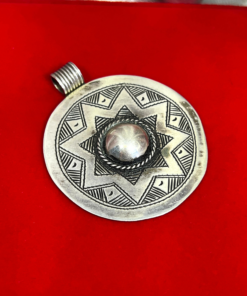 Antique Eight Star Necklace – Powerful Tribal Symbol of Elegance & Heritage